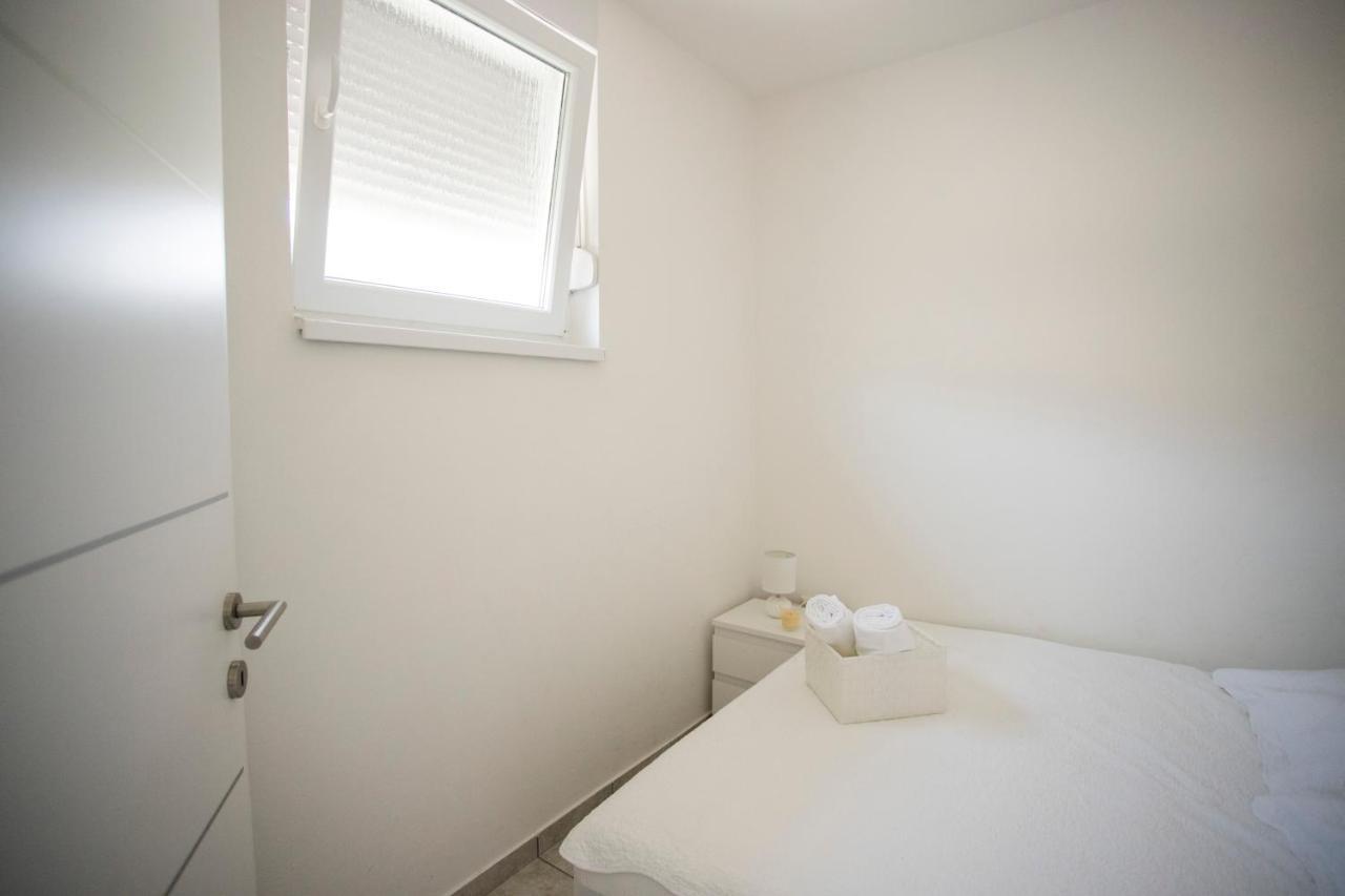 Gavran Apartment ווינייראץ מראה חיצוני תמונה