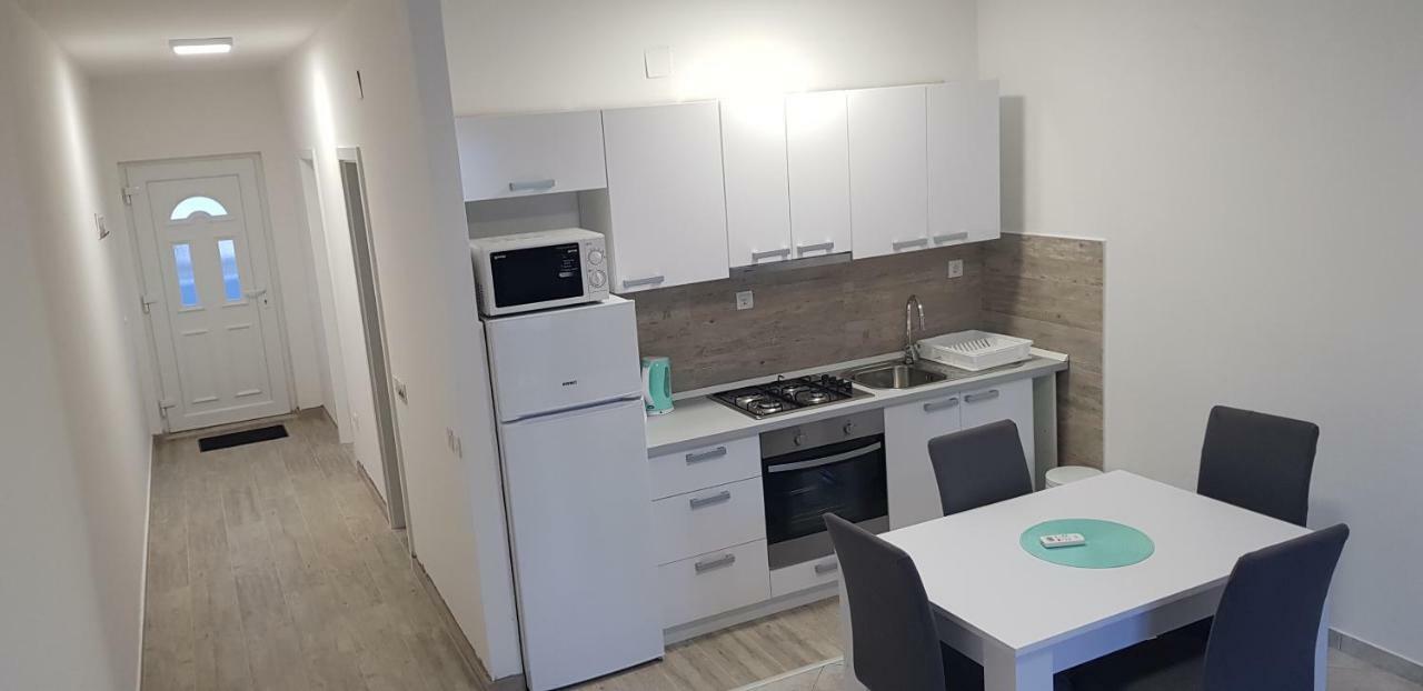 Gavran Apartment ווינייראץ מראה חיצוני תמונה